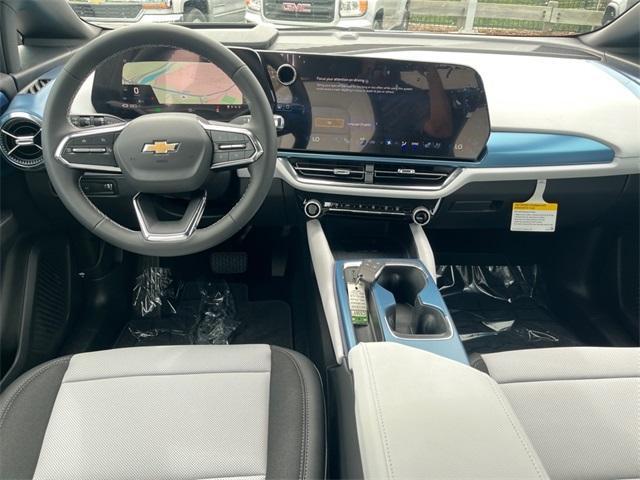 new 2025 Chevrolet Equinox EV car, priced at $43,890