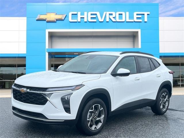 new 2025 Chevrolet Trax car, priced at $24,095