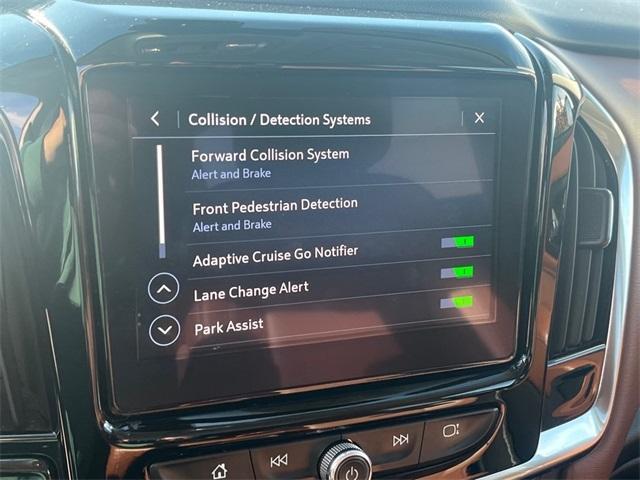 used 2021 Chevrolet Traverse car, priced at $32,500