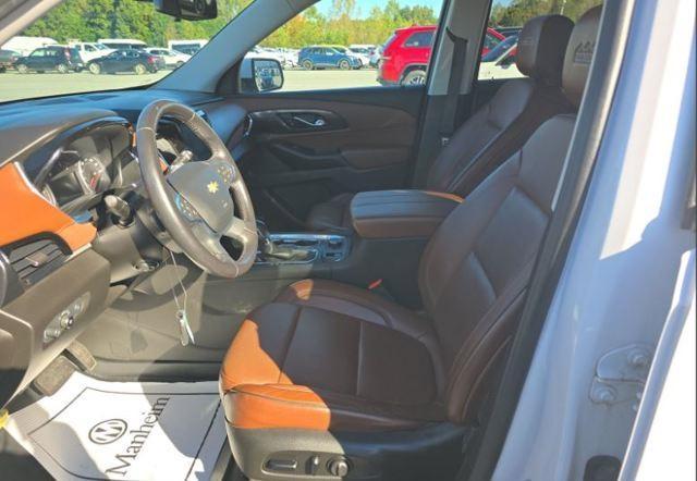 used 2021 Chevrolet Traverse car, priced at $32,500