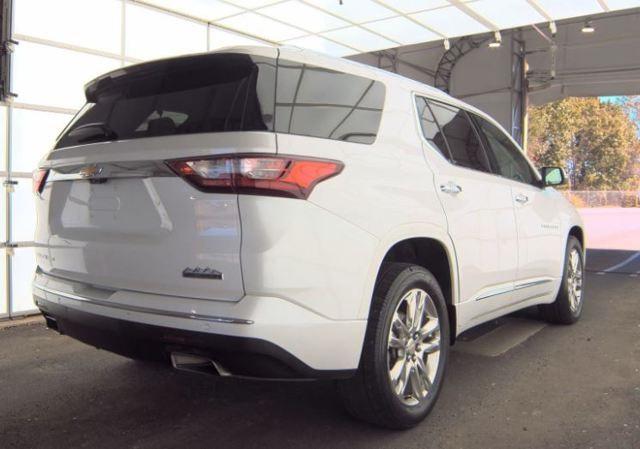 used 2021 Chevrolet Traverse car, priced at $32,500