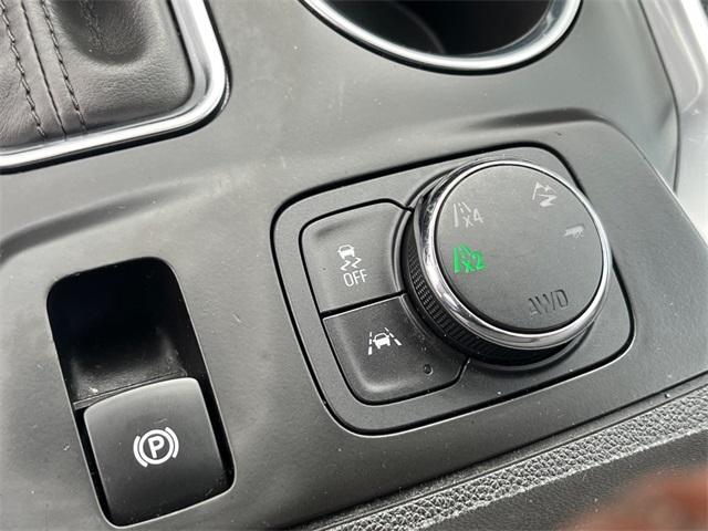 used 2019 Chevrolet Traverse car, priced at $28,291