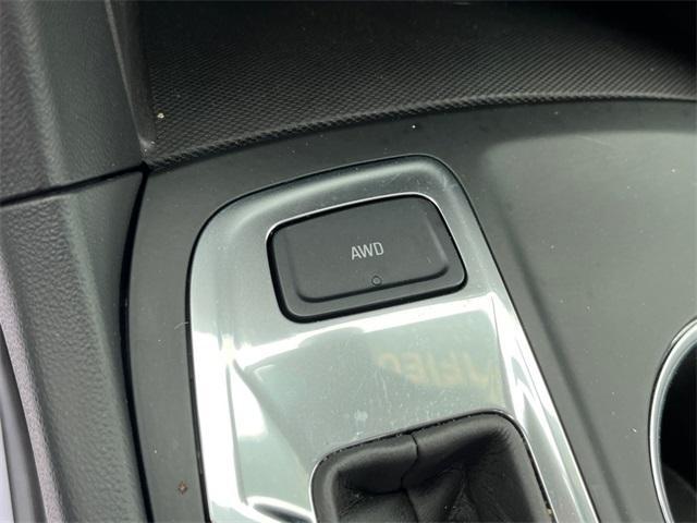 used 2020 Chevrolet Equinox car, priced at $19,077