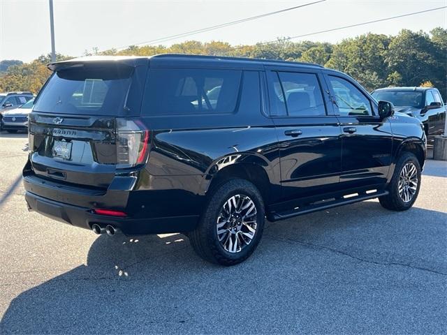 new 2025 Chevrolet Suburban car, priced at $77,884