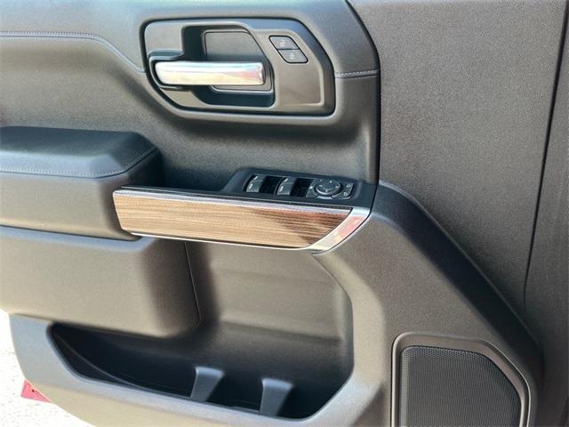 used 2021 Chevrolet Silverado 1500 car, priced at $45,653