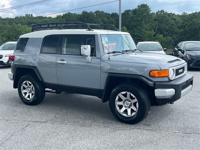 used 2014 Toyota FJ Cruiser car, priced at $25,307