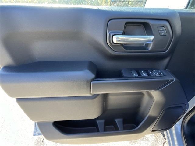 new 2024 Chevrolet Silverado 1500 car, priced at $46,690
