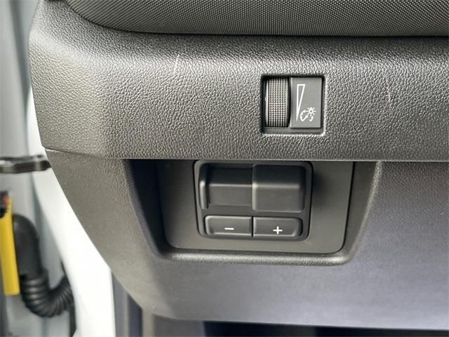new 2025 Chevrolet Colorado car, priced at $48,364