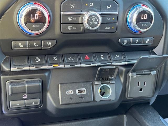 used 2020 GMC Sierra 1500 car, priced at $43,212