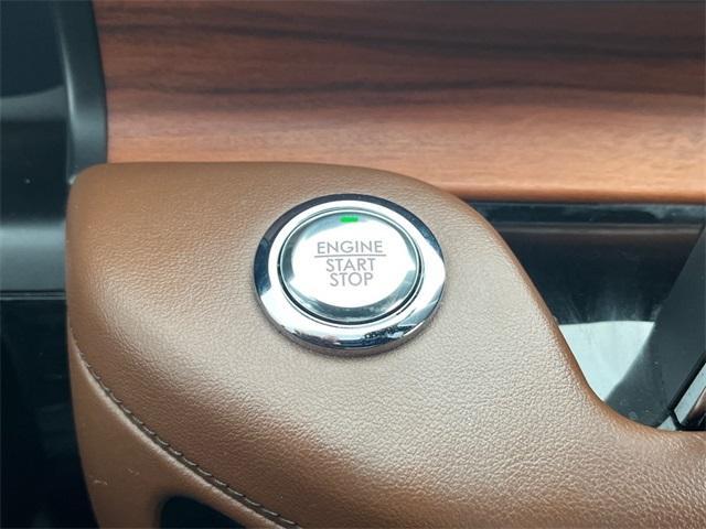 used 2020 Lincoln Aviator car, priced at $31,500