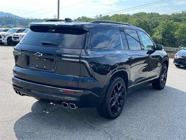 used 2024 Chevrolet Traverse car, priced at $55,303