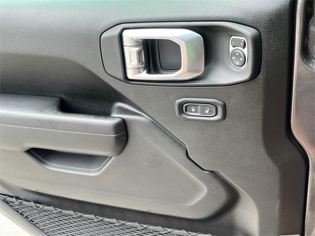 used 2021 Jeep Wrangler Unlimited car, priced at $35,997