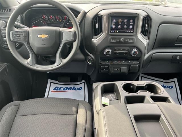 new 2025 Chevrolet Silverado 2500 car, priced at $57,050