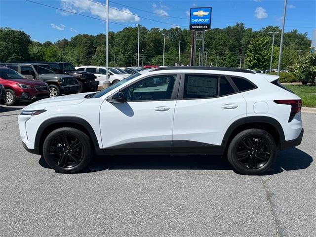 new 2025 Chevrolet Trax car, priced at $26,690
