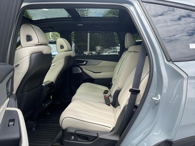 new 2025 Acura MDX car, priced at $70,250