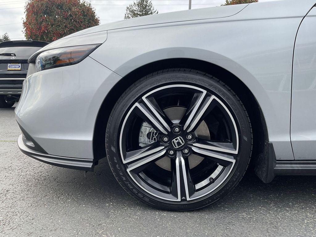 used 2024 Honda Accord Hybrid car, priced at $28,870