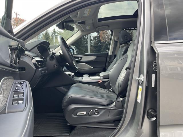 used 2023 Acura MDX car, priced at $43,250