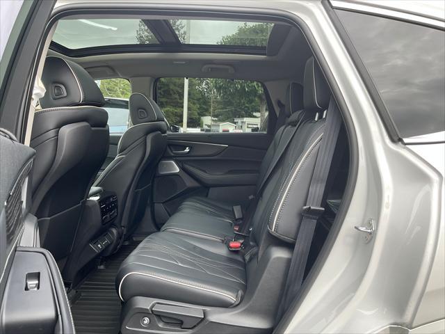 new 2025 Acura MDX car, priced at $68,250