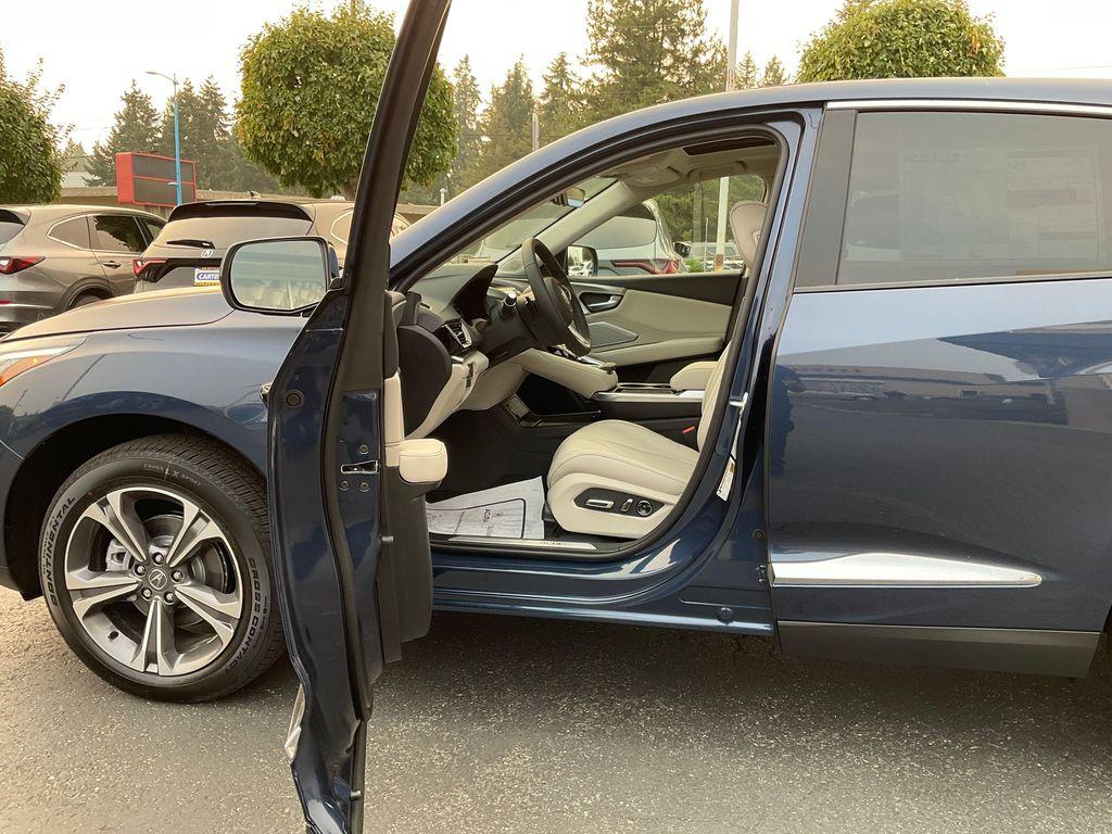 new 2025 Acura RDX car, priced at $48,650