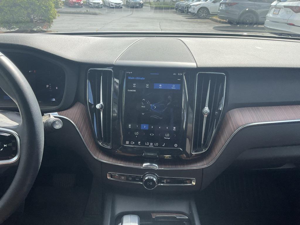 used 2023 Volvo XC60 car, priced at $39,200