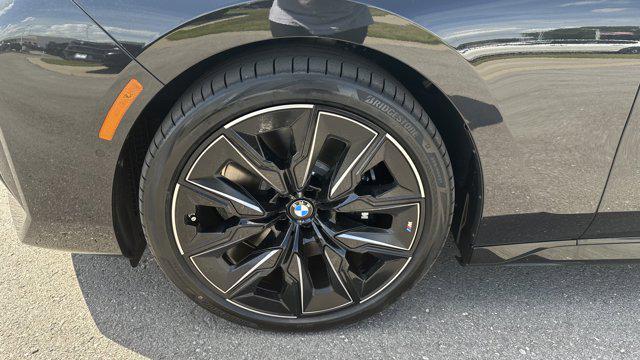 new 2025 BMW 760 car, priced at $114,100