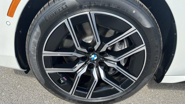 new 2026 BMW 760 car, priced at $129,625