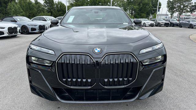 new 2025 BMW 760 car, priced at $138,975