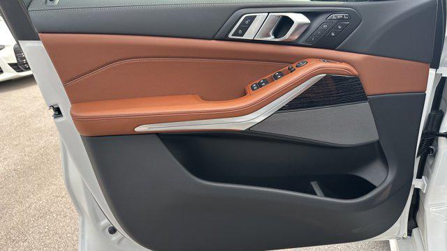 new 2026 BMW X7 car, priced at $121,735