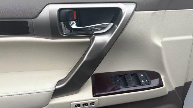 used 2014 Lexus GX 460 car, priced at $25,637