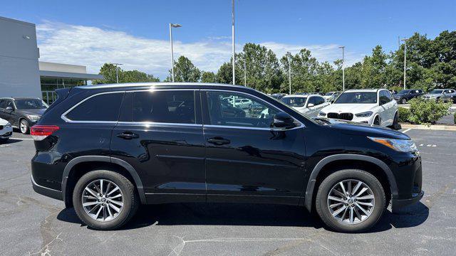 used 2018 Toyota Highlander car, priced at $26,865