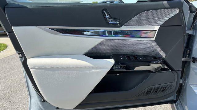 new 2025 BMW i7 car, priced at $131,375