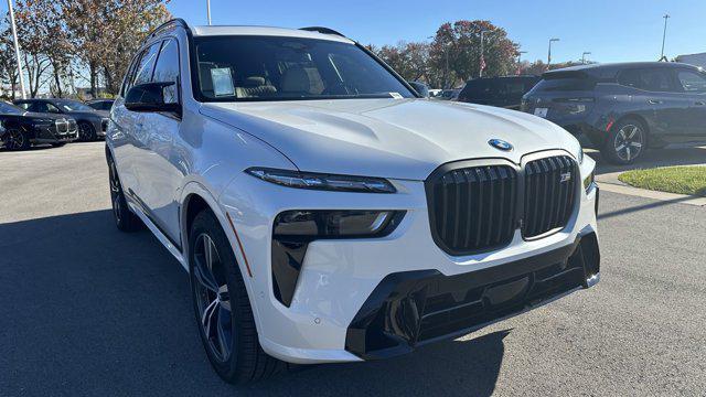 new 2025 BMW X7 car, priced at $122,505