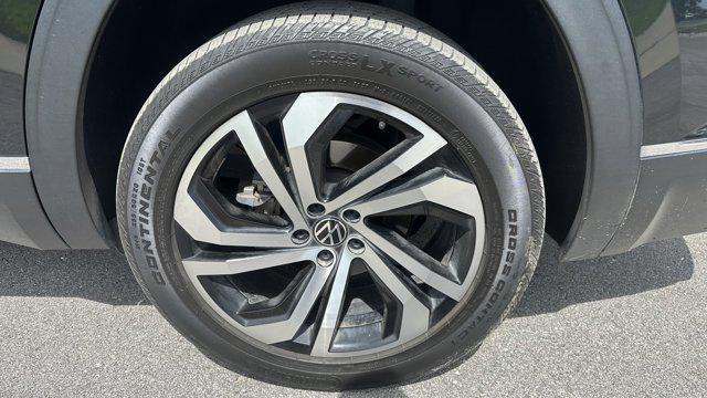 used 2021 Volkswagen Atlas car, priced at $29,986