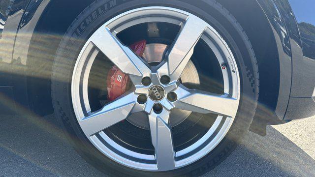 used 2022 Audi SQ5 car, priced at $40,877