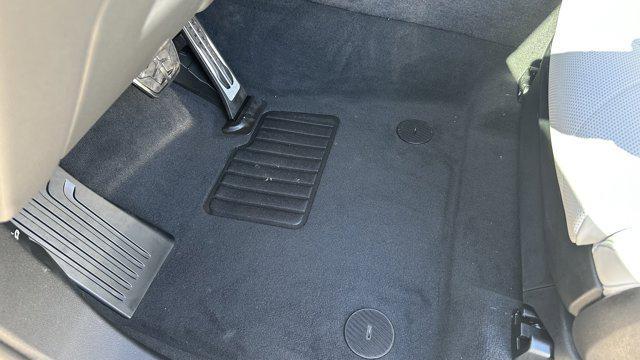 new 2026 BMW X7 car, priced at $100,735