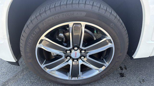 used 2017 GMC Acadia car, priced at $19,649