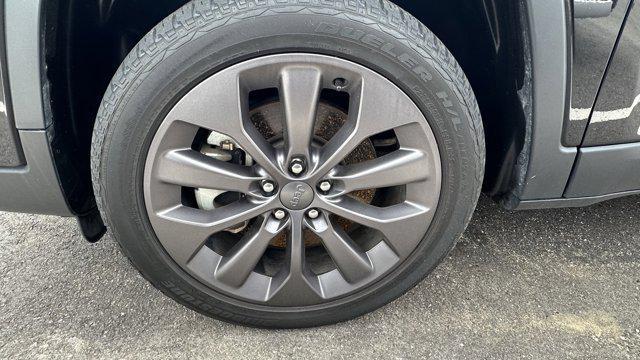 used 2021 Jeep Cherokee car, priced at $22,988