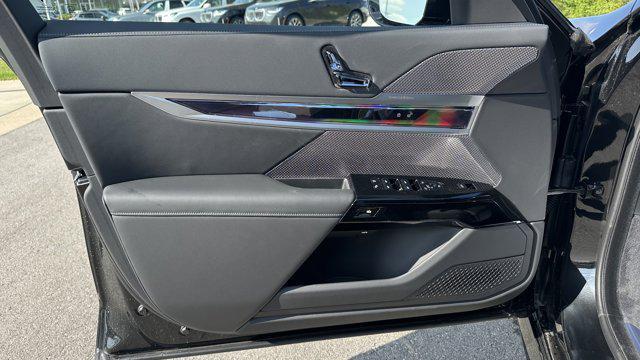 new 2025 BMW i7 car, priced at $131,025