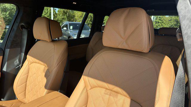 new 2026 BMW X7 car, priced at $97,055