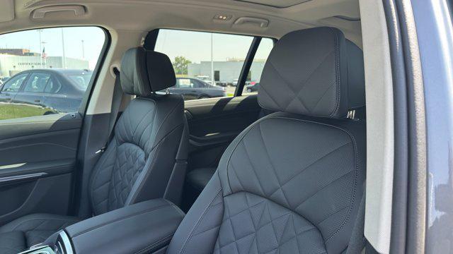 new 2026 BMW X7 car, priced at $93,285