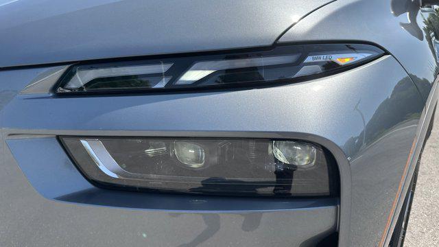 new 2026 BMW X7 car, priced at $93,285
