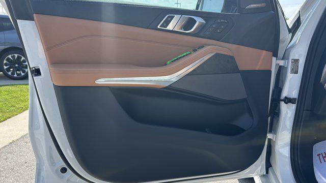 new 2026 BMW X7 car, priced at $101,480