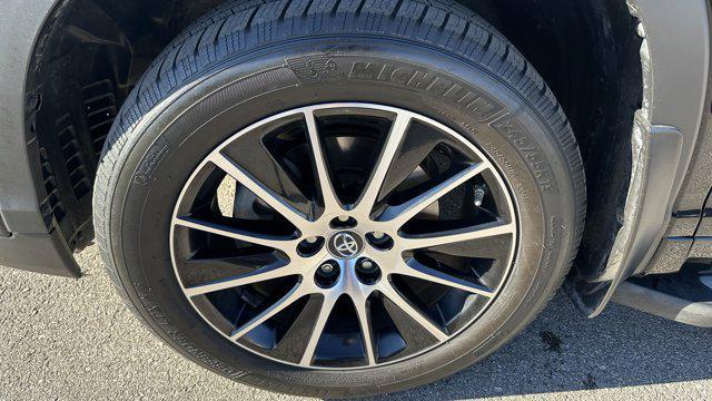 used 2017 Toyota Highlander car, priced at $22,451