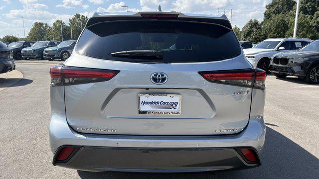 used 2021 Toyota Highlander Hybrid car, priced at $37,541