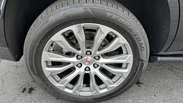 used 2023 GMC Yukon car, priced at $66,102