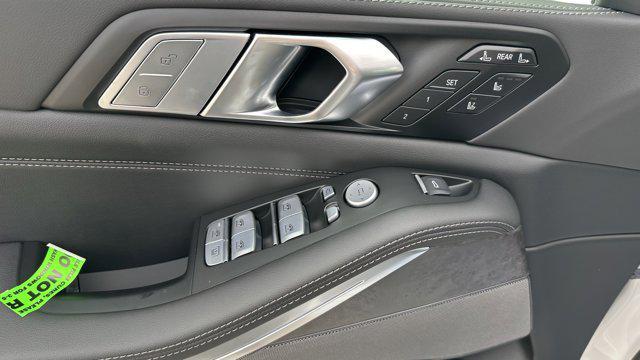 new 2026 BMW X7 car, priced at $96,255