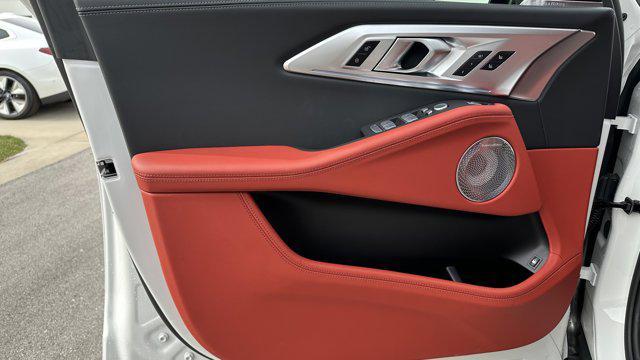 new 2025 BMW XM car, priced at $165,075