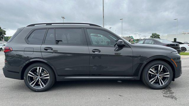 new 2026 BMW X7 car, priced at $122,055