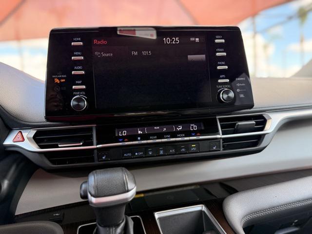 used 2023 Toyota Sienna car, priced at $38,299