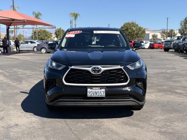 used 2023 Toyota Highlander car, priced at $32,400